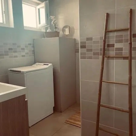 Apartment T2 Refait A Neuf Calme Et Agreable